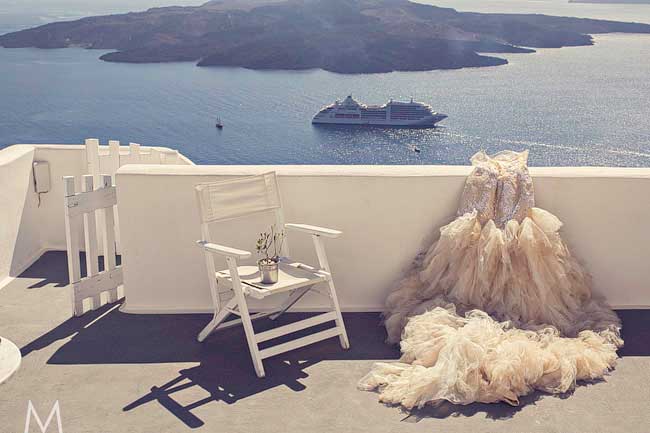 Santorini Trash the Dress