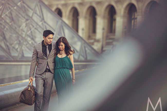 Paris Pre-wedding Destination Photos | Pau and Karim