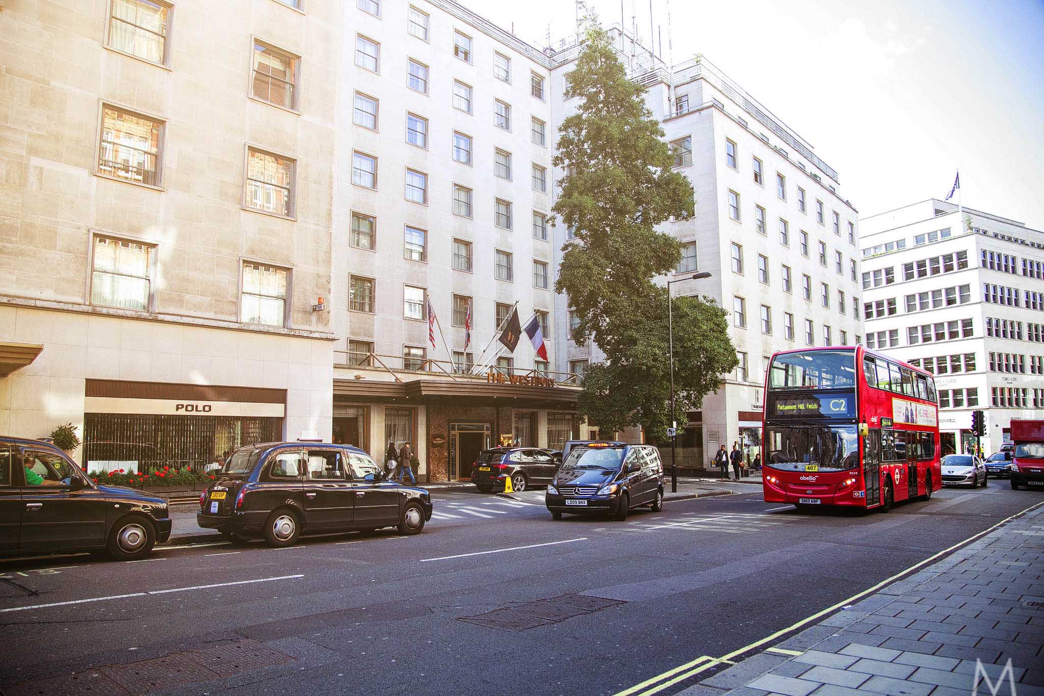 Abby_Jon_London127